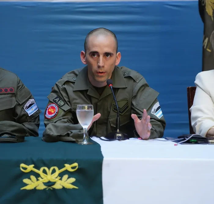 Javier Milei recibe al gendarme Nahuel Gallo en la Casa Rosada